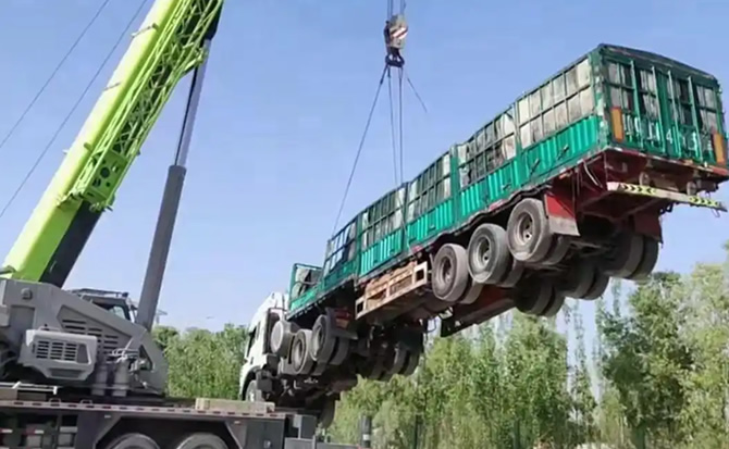 涪城区道路脱困救援案例